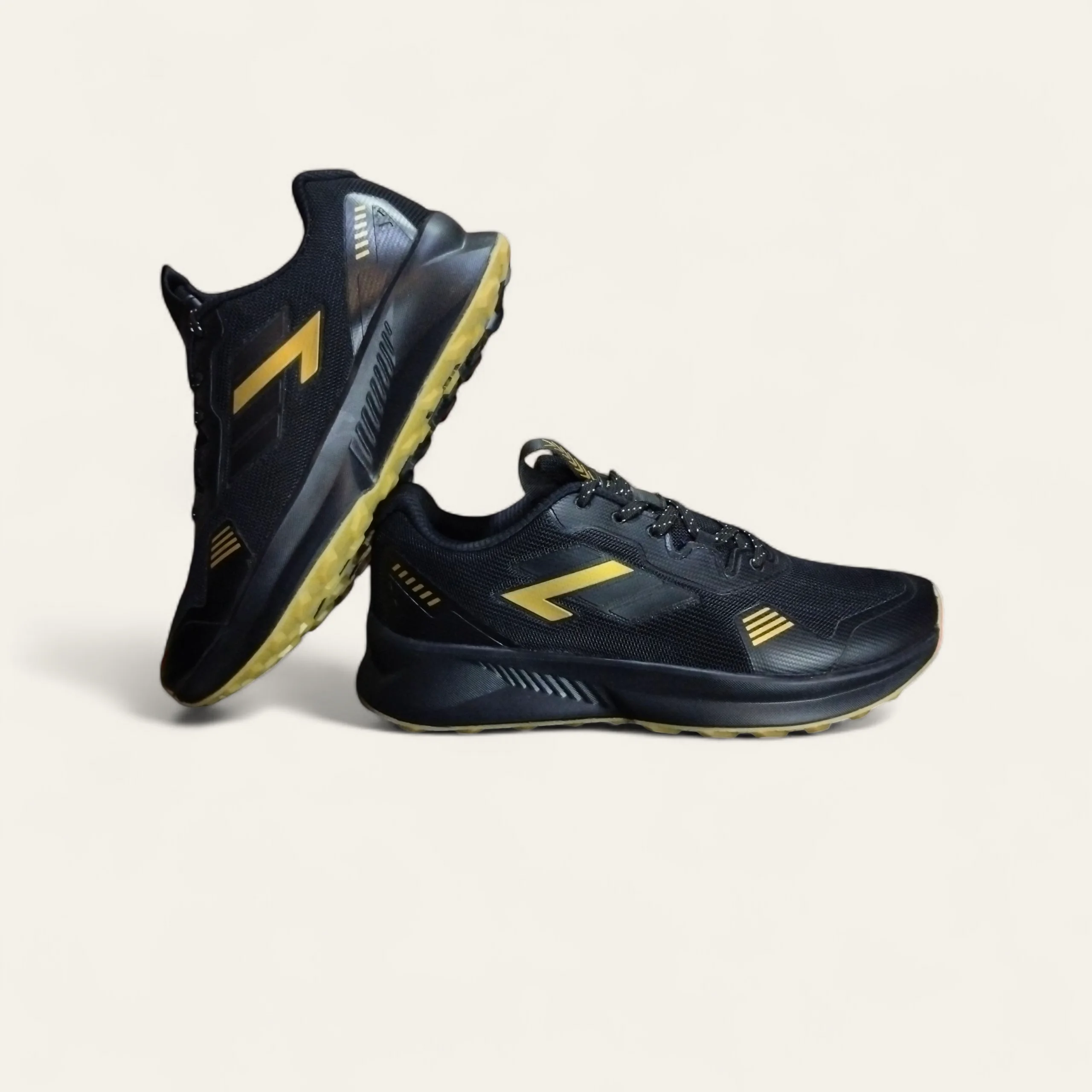 Buy Campus Hiro Black/Golden Men's Running Shoes